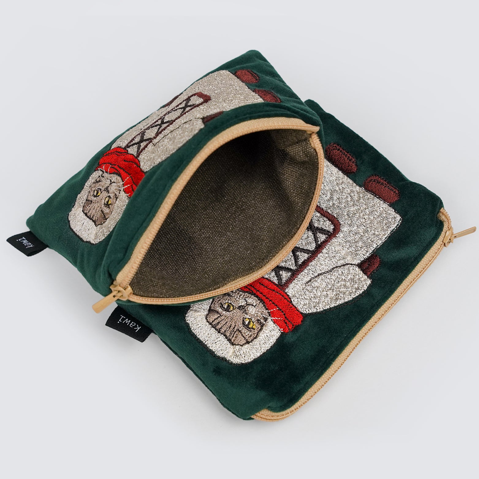 Pre-Order | Velvet Pouch : Red Scarf Kitten