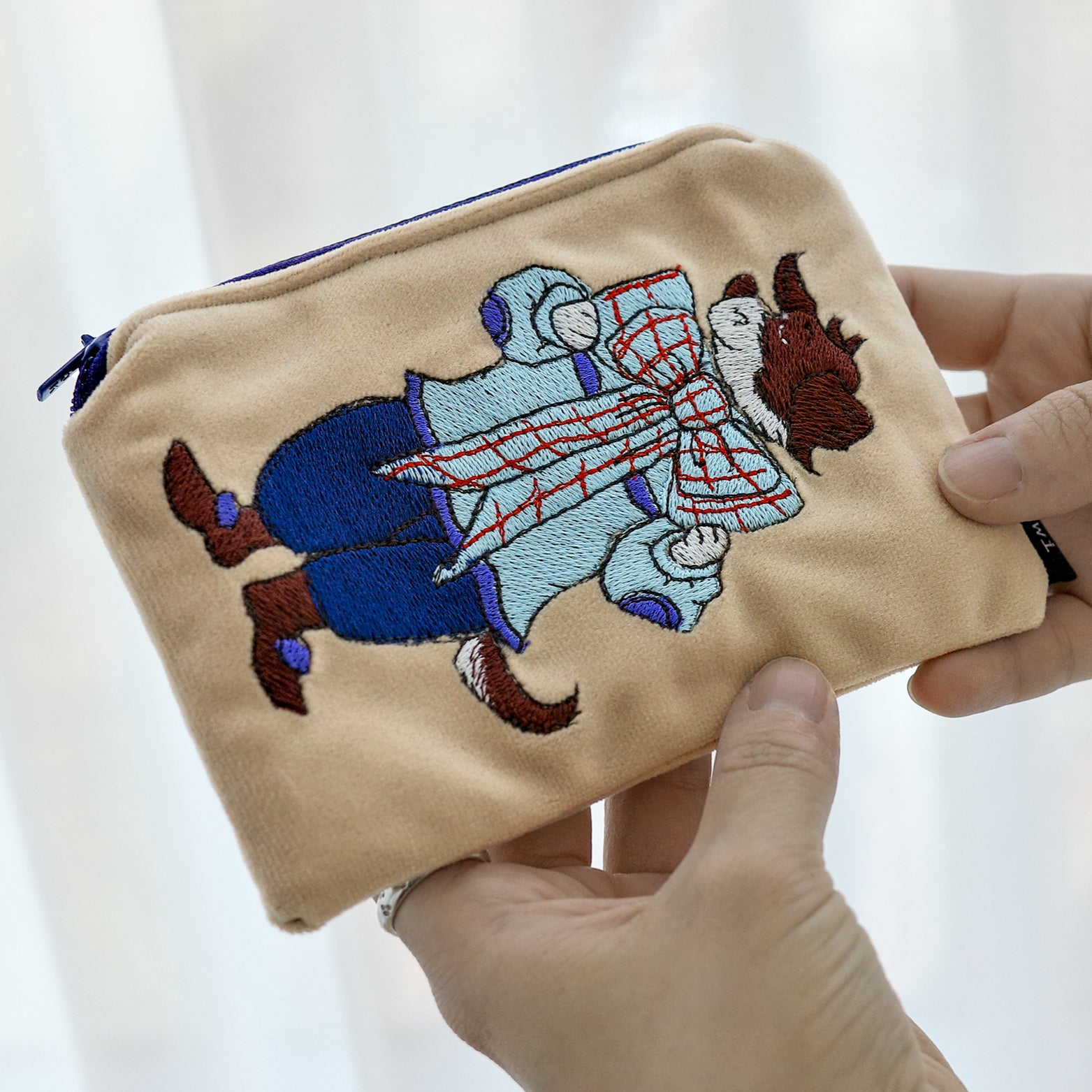 Pre-Order | Velvet Pouch : Ribbon Puppy
