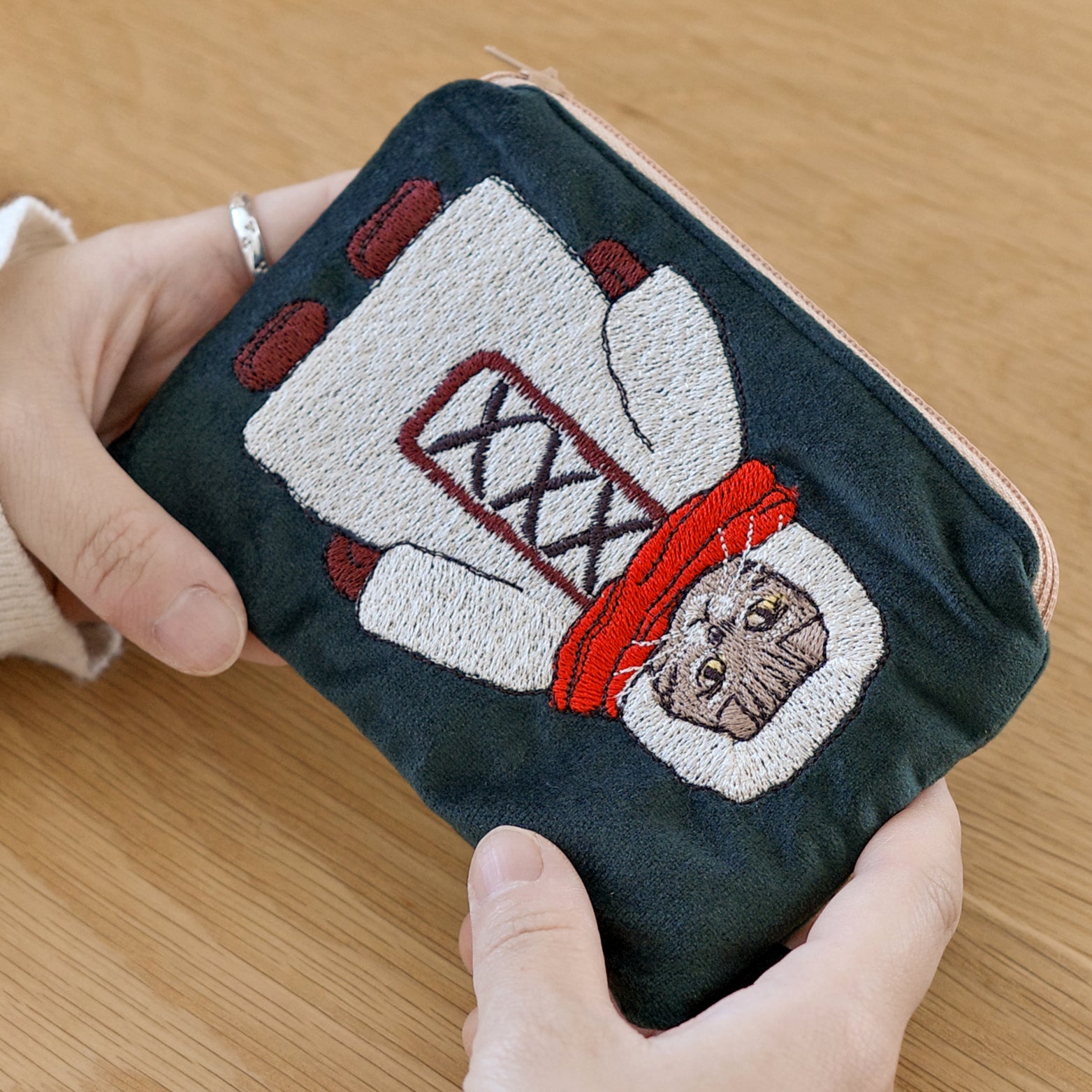 Pre-Order | Velvet Pouch : Red Scarf Kitten