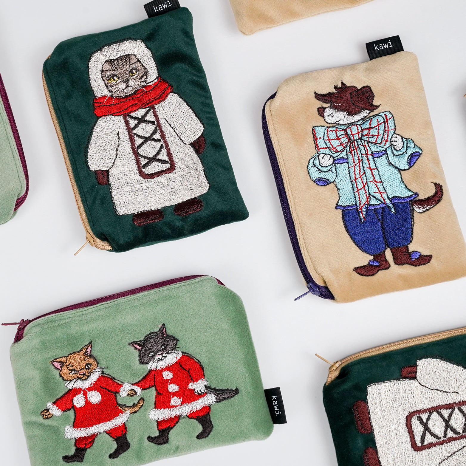 Pre-Order | Velvet Pouch : Ribbon Puppy